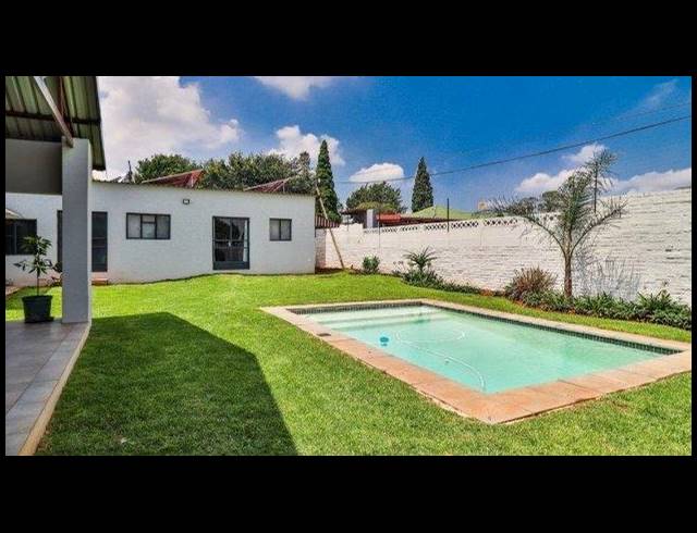 4 BEDROOM HOUSE FOR SALE IN SUNNYRIDGE